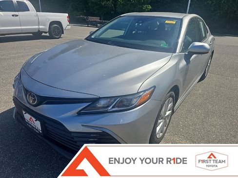 Used 2021 Toyota Camry LE FWD image 1