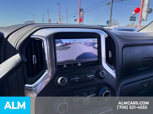 Used 2021 Chevrolet Silverado 1500 LT Trail Boss w/ Convenience Package II AWD/4WD image 24
