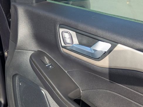 Used 2021 Ford Escape SEL image 37