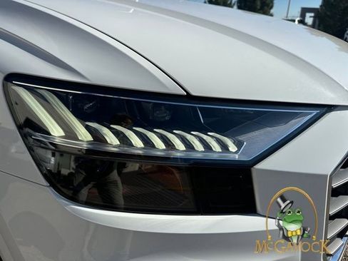 Used 2022 Audi Q8 Premium Plus w/ Premium Plus Package image 6