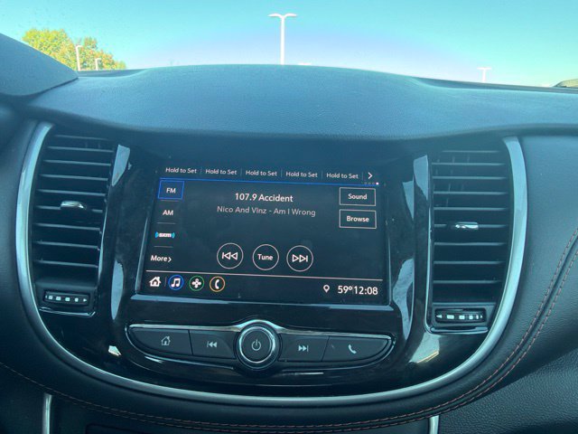 Used 2021 Chevrolet Trax LS AWD/4WD image 21