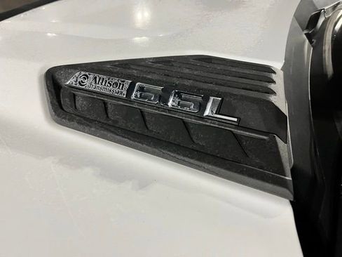 Used 2025 Chevrolet Silverado 2500 Custom w/ Custom Convenience Package image 12