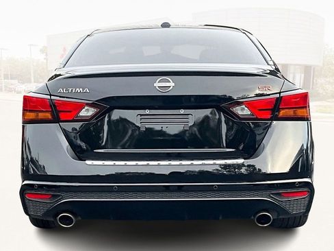 Used 2023 Nissan Altima 2.5 SR image 5