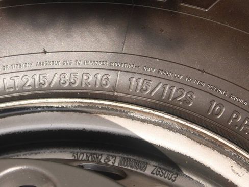 Used 2019 Mercedes-Benz Sprinter 144 Cargo image 31