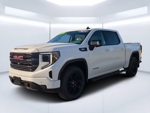 Used 2024 GMC Sierra 1500 Elevation w/ Elevation Premium Package AWD/4WD image 7