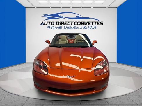 Used 2005 Chevrolet Corvette Convertible w/ Preferred Equipment Group RWD image 2