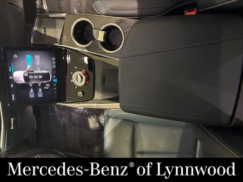 Used 2025 Cadillac Escalade IQ Sport 2 AWD/4WD image 26