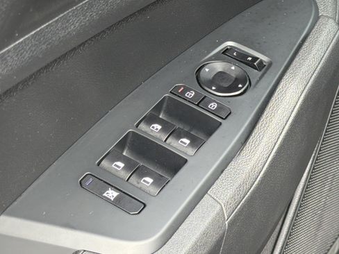 Certified 2026 Kia Sportage LX FWD image 24