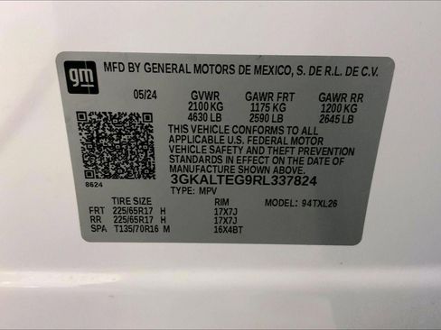 Used 2024 GMC Terrain SLE image 30