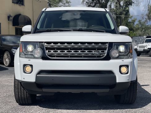 Used 2016 Land Rover LR4 HSE AWD/4WD image 8