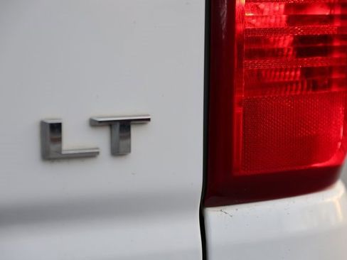 Used 2022 Chevrolet Silverado 1500 LT w/ Protection Package image 9