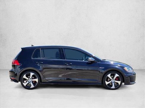 Used 2016 Volkswagen GTI SE w/ Driver Assistance Package FWD image 4