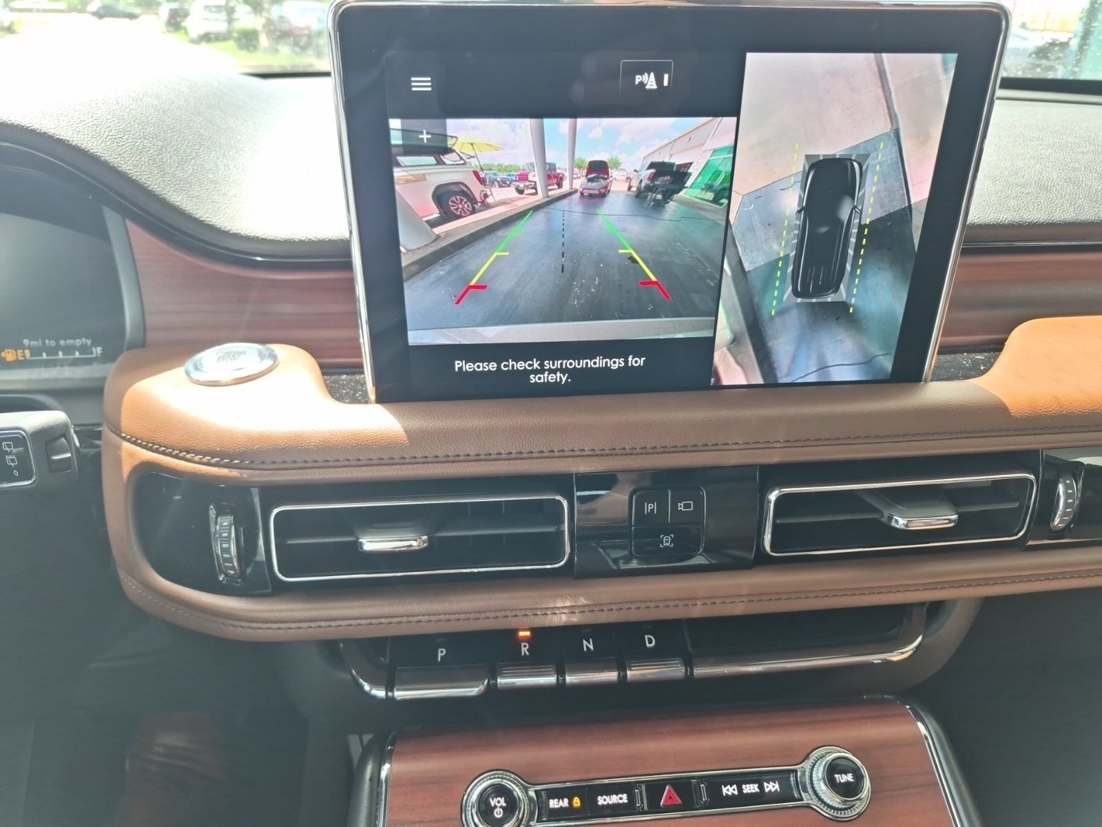 Used 2023 Lincoln Aviator Reserve w/ Elements Package Plus RWD image 19