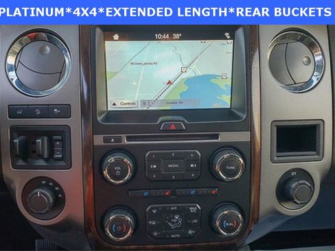 Used 2017 Ford Expedition EL Platinum image 11