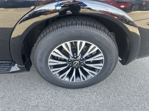 Used 2021 Nissan Armada SL w/ Midnight Edition Package image 23