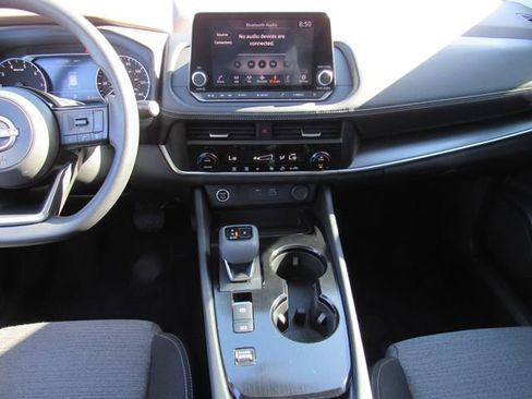 Certified 2023 Nissan Rogue SV image 17