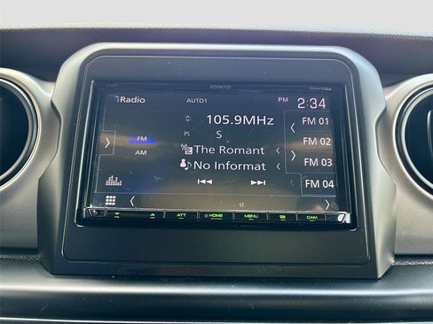 Used 2021 Jeep Wrangler Unlimited Sport AWD/4WD image 14