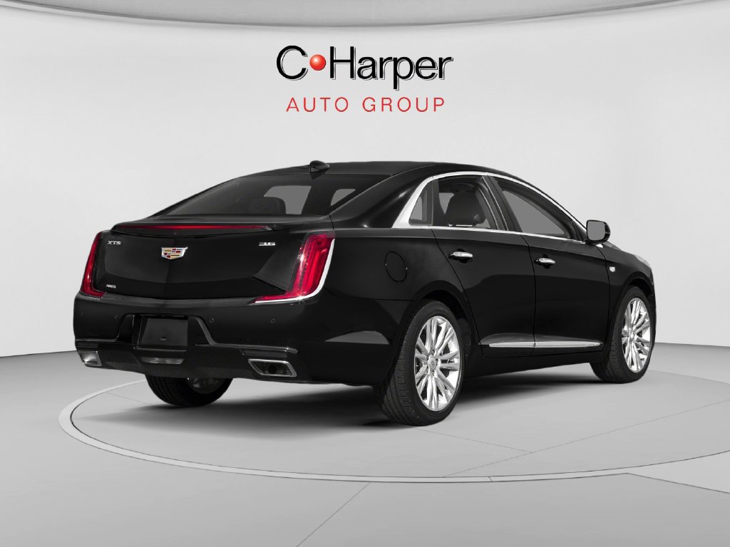 Used 2019 Cadillac XTS Luxury FWD image 2