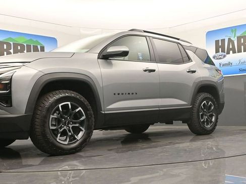 New 2026 Chevrolet Equinox ACTIV w/ Convenience Package III image 19