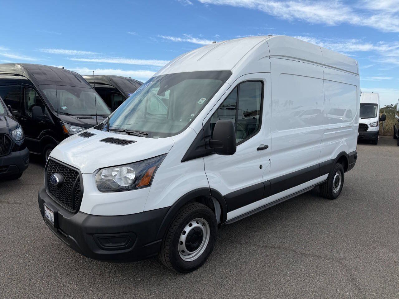Used 2025 Ford Transit 250 148 High Roof w/ Load Area Protection Package RWD image 4