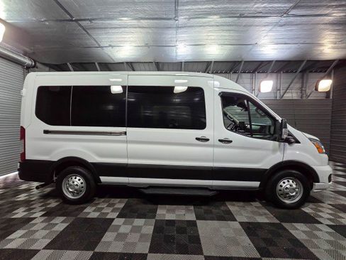Used 2022 Ford Transit 350 XLT image 9