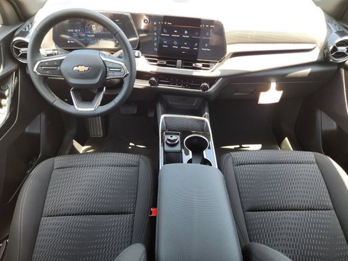 New 2027 Chevrolet Equinox LT FWD image 22