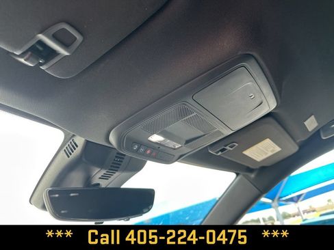 Used 2026 GMC Acadia Elevation w/ Elevation Premium Package FWD image 35