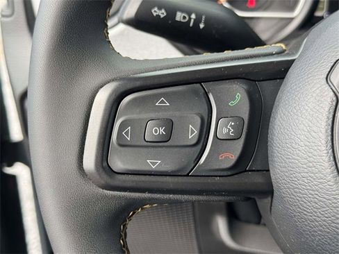 Used 2024 Jeep Wrangler Willys image 10