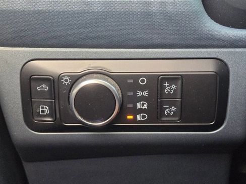 Used 2024 Ford Maverick XL image 11