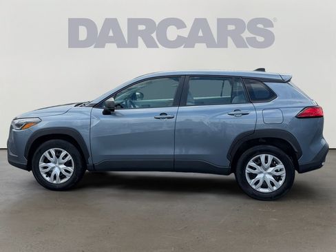 Used 2023 Toyota Corolla Cross L AWD/4WD image 4