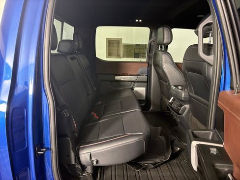 Certified 2022 Ford F150 Lariat w/ Equipment Group 502A High image 34