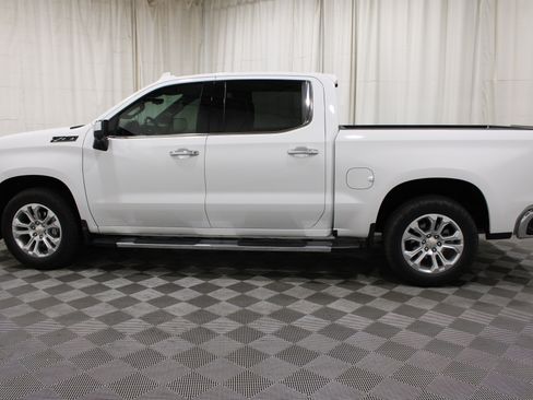 Used 2024 Chevrolet Silverado 1500 LTZ w/ LTZ Premium Package AWD/4WD image 33