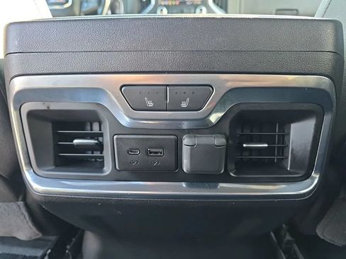 Used 2019 GMC Sierra 1500 AT4 w/ AT4 Premium Package AWD/4WD image 17