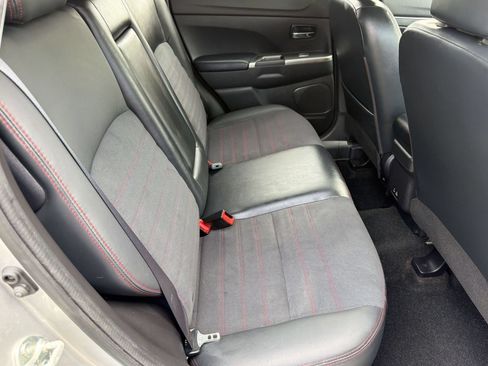 Used 2022 Mitsubishi Outlander Sport SE FWD image 27