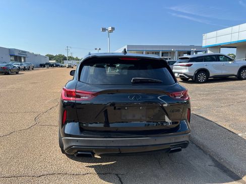 Certified 2023 INFINITI QX50 Sport FWD image 7
