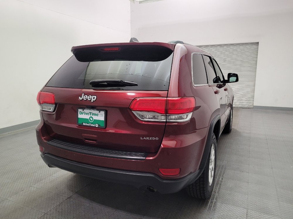 Used 2019 Jeep Grand Cherokee Laredo RWD image 7