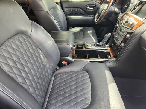 Used 2018 INFINITI QX80 2WD w/ Deluxe Technology Package image 14