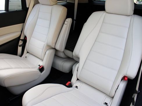 Used 2022 Mercedes-Benz GLS 580 4MATIC image 14