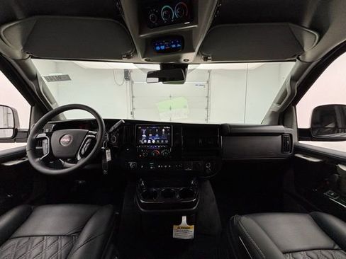 New 2026 GMC Savana 2500 w/ Driver Convenience Package RWD image 25
