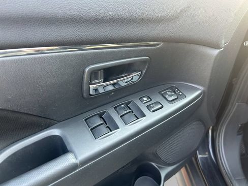 Used 2023 Mitsubishi Outlander Sport LE AWD/4WD image 14