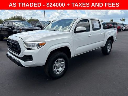 Used 2021 Toyota Tacoma SR AWD/4WD image 3