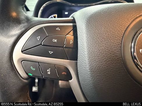 Used 2022 Jeep Grand Cherokee Laredo X RWD image 22