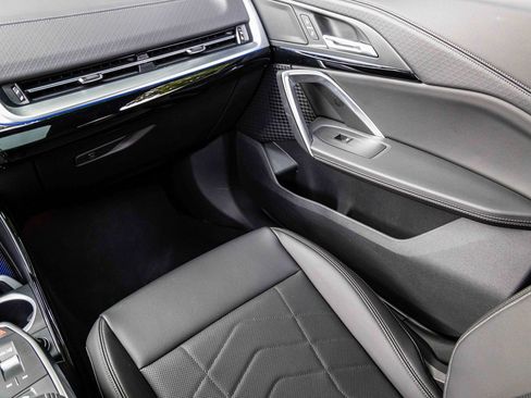 Used 2025 BMW X2 xDrive28i w/ Convenience Package image 18