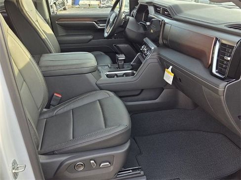 New 2026 GMC Sierra 1500 Denali w/ Denali Reserve Package image 15