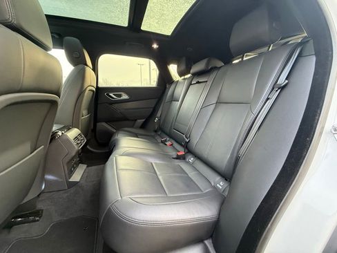 Used 2025 Land Rover Range Rover Velar Dynamic SE image 23