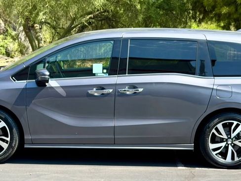 Used 2019 Honda Odyssey Elite image 5