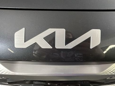 Used 2022 Kia Seltos EX AWD/4WD image 8