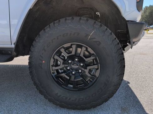 Used 2026 Ford Bronco Raptor AWD/4WD image 13