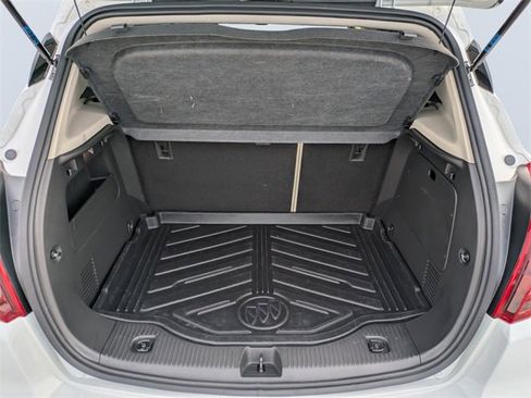 Used 2017 Buick Encore Premium image 12