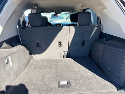 Used 2017 Chevrolet Equinox LS image 17